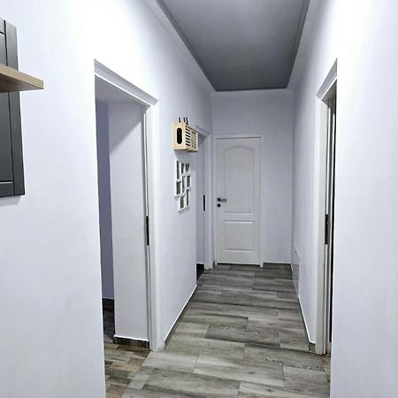 Apartament 3 Camere Hd Hunedoara Exterior foto