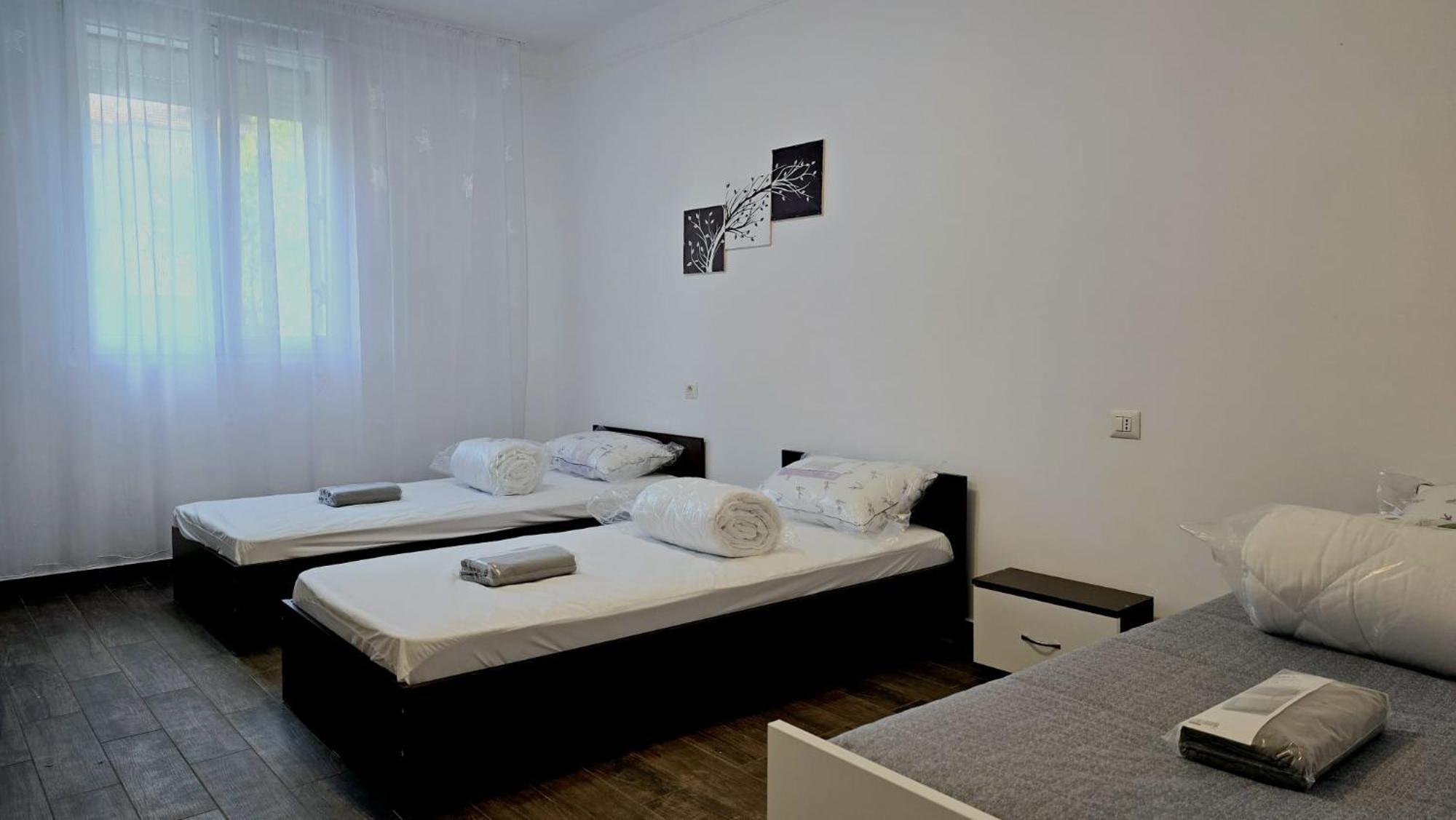 Apartament 3 Camere Hd Hunedoara Exterior foto