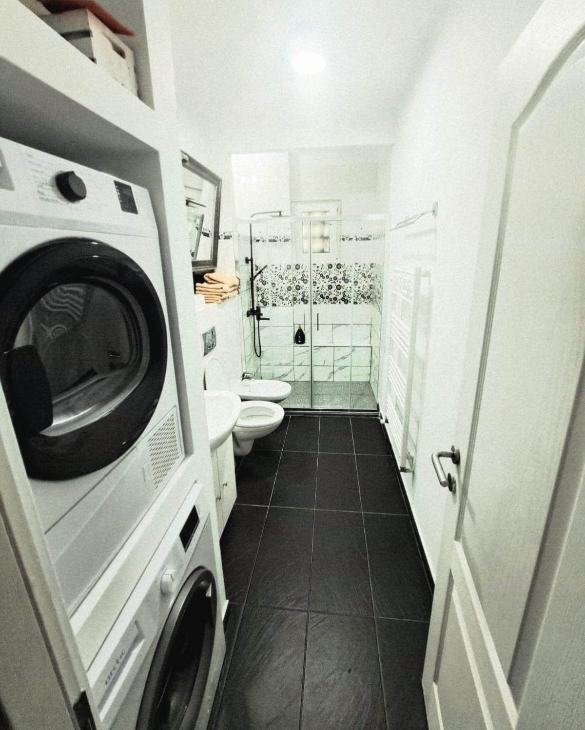 Apartament 3 Camere Hd Hunedoara Exterior foto